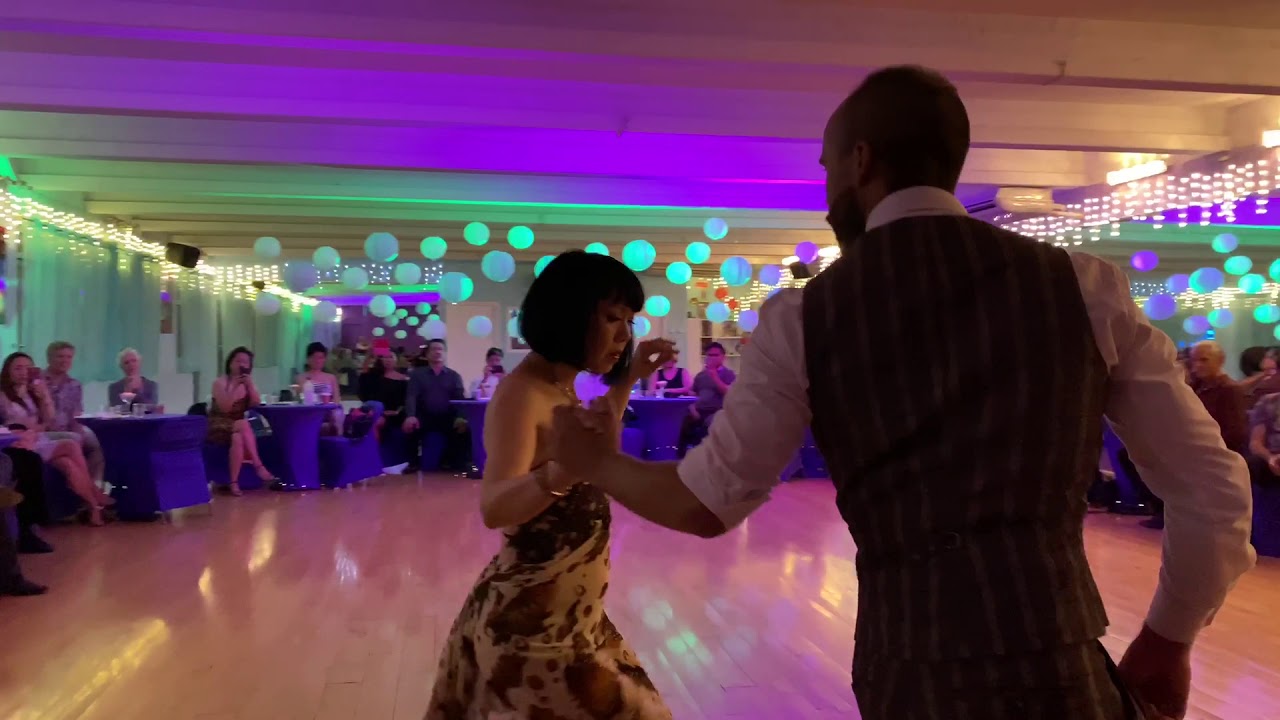 Tango in Hawaii - Leonardo Pankow & Chizuko Kuwamoto