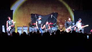 Young Guns Opens Their Show with &quot;I Want Out&quot; live in Grand Rapids 2015