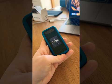 I Just Bought A Dumb Phone 😱😬😍