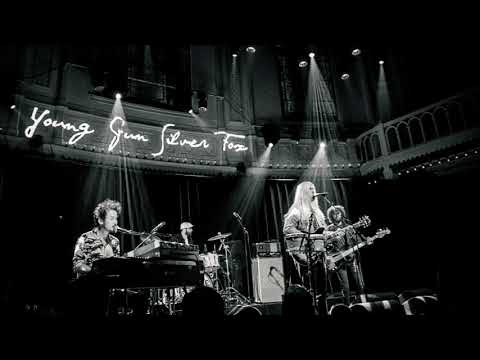 Long Way Back (Live from Paradiso)