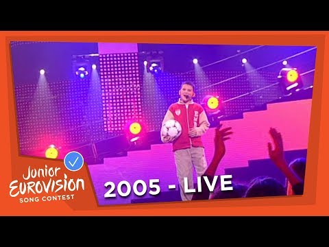 Filip Vučić - Ljubav Pa Fudbal - Serbia and Montenegro - 2005 Junior Eurovision Song Contest