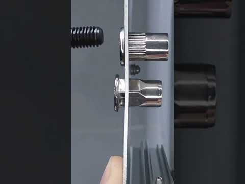 Comparison of riveting effect between round rivet nut and half hexagon rivet nut