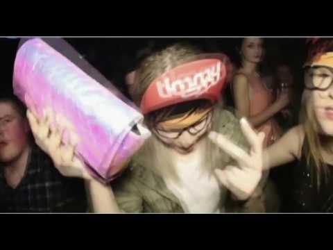 Timmy Trumpet & Savage - Freaks (Ti-Mo vs. Dr. Dezibel Hands-Up Bootleg)