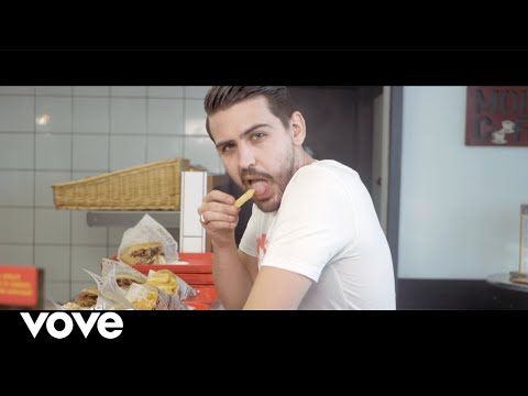 VEGEDREAM - RAMENEZ LA COUPE A LA MAISON (FRENCH PARODY)