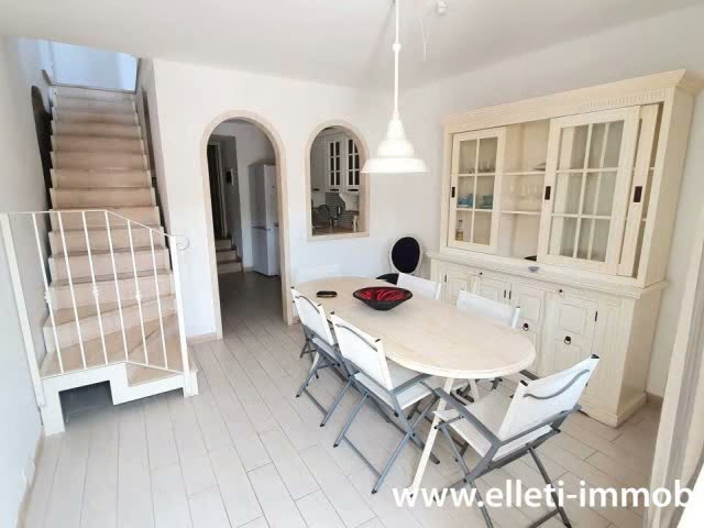 Massa Prima Collina, a soli 5 minuti dal centro, Graziosa Semindipendente Terratetto con splendida