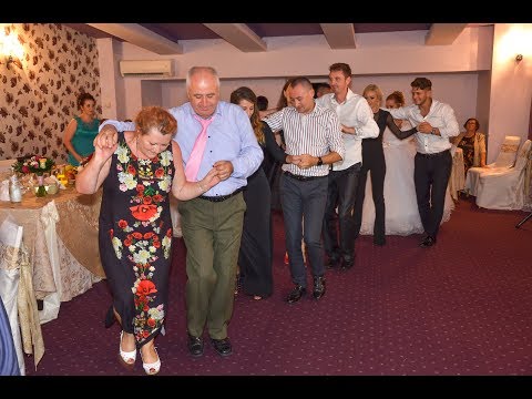 11 Dj nunta (BRASOVEANCA) cameraman fotograf - 0751132073 djfotofilm