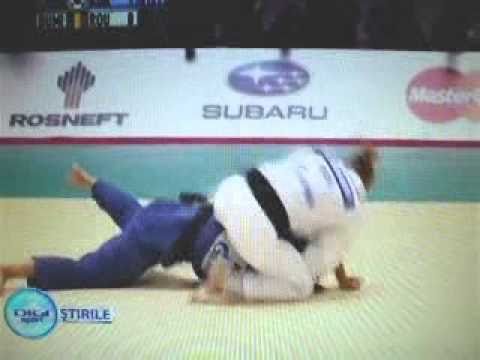 Alina Dumitru bronz la CM Judo Tokyo 2010