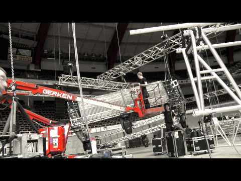 Making Of MAYDAY 2012 - Part 1