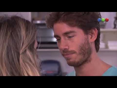 Lucrecia y Santiago primer beso