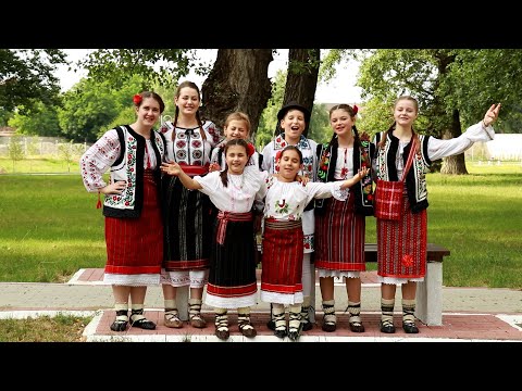 Clubul de Canto Noblesse 🎶Mândră-i hora-n Bucovina (cover)