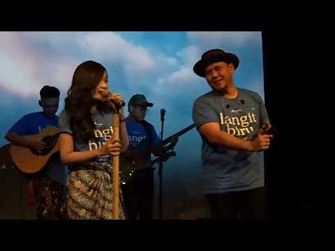 Live Perdana! Padi Reborn Feat. Fanny Soegi - Langit Biru - Live At Plaza Senayan 2024