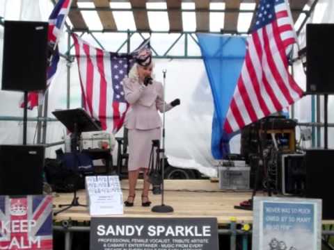 SANDY SPARKLE sings YOU'LL NEVER KNOW - BARRY WARTIME WEEKEND 2014