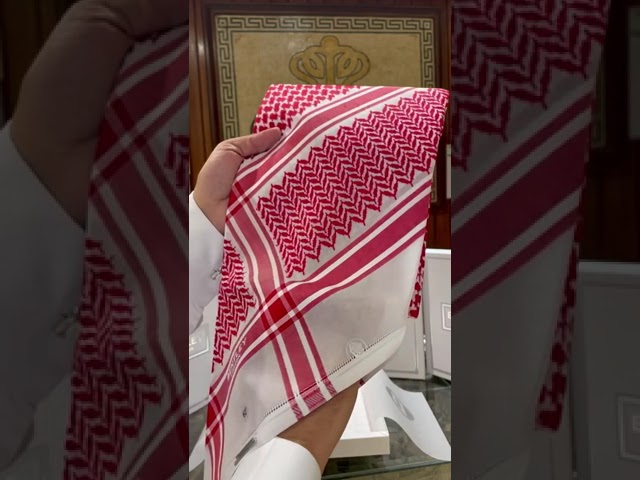 شماغ بنتلي غامق 2024 Bentley B15