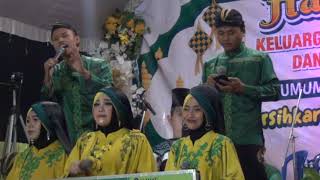 Download lagu Alamate Anas Sholeh Voc. Anis Rebana Walisongo Sragen Komunitas Bakso Rudal Bakso Kumis Jakarta mp3 Download lagu Alamate Anas Sholeh Voc. Anis Rebana Walisongo Sragen Komunitas Bakso Rudal Bakso Kumis Jakarta mp3