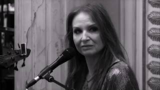 Judith Owen - spoken intro and I Still Dream Of America (Live)