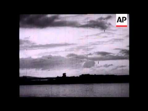 Japanese planes bomb Pearl Harbor
