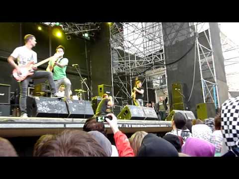 Story Of The Year - And The Hero Will Drown - Live @ Give it a Name Festival 2010, Vienna (Part 1)