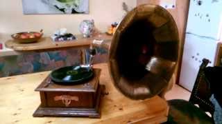 Bluberry Hill - Louis Armstrong and Gordon Jenkins - Grammophon - Phonograph - Schellack
