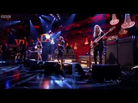 HAIM - Don't Save Me (Jools' Annual Hootenanny)
HAIM - Don't Save Me (Jools' Annual Hootenanny)