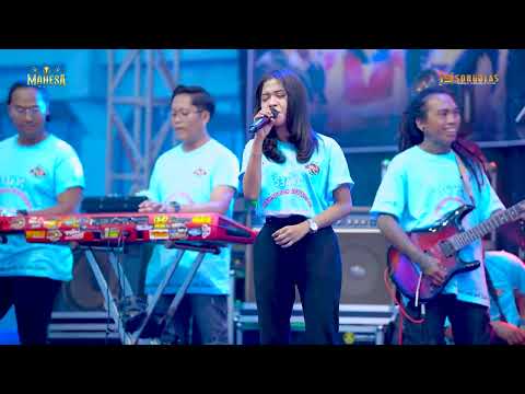 Ayu Cantika - Derita - Mahesa Music Live Mojokerto