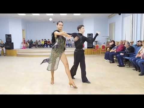 Румба, Мясников Стас и Калакова Гузелия