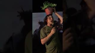 HURRY BOY IT´S WAITING THERE FOR YOU