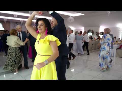 Wirują pary rozbawione / Karolina i Mateusz /MarAnfoto / Fact / Gracja