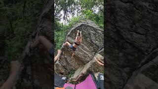 Video thumbnail of Patxi, 6b. La Riba