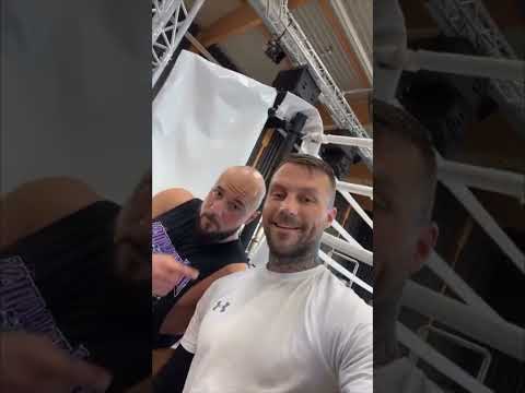 Kontra K  - Training🏊‍♂️🏃‍♂️😃🥊  macht sich fit für die Tour🎼🐺