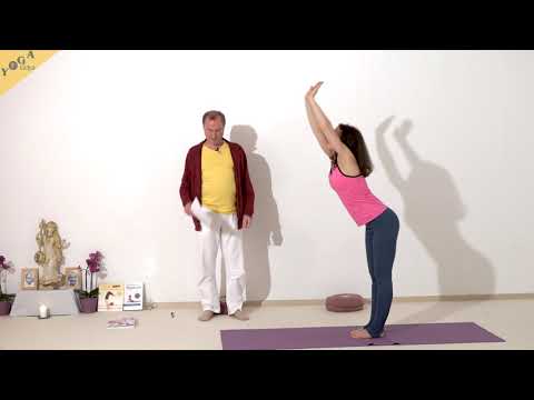 Gestreckte Pose (Uttanasana) sitzend - Yoga Asana Lexikon