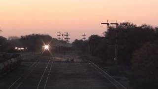 preview picture of video 'Tren del Belgrano Cargas (7739) llegando a Dean Funes, Córdoba, procedente de Mendoza'