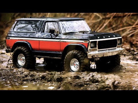 Mudding with the 1979 Ford Bronco! | Traxxas