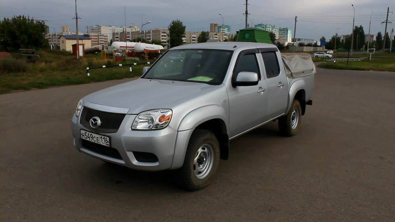 2008 Mazda BT-50. Start Up, Engine, and In Depth Tour.