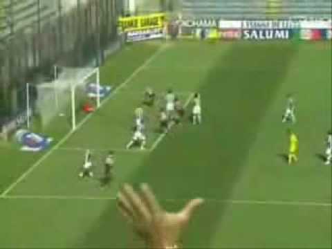 le migliori 10 parate di gigi buffon