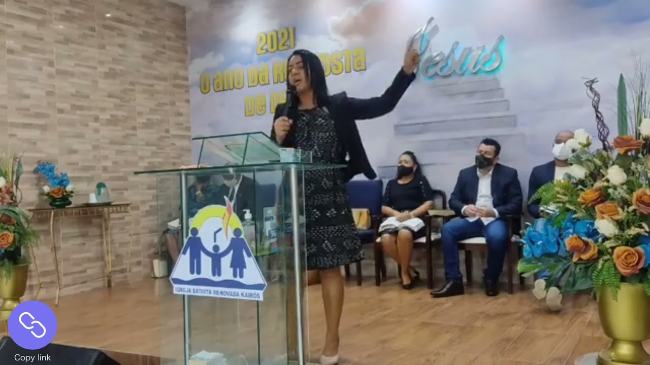 Missionária Liliane - Ás Três fase da Árvore - Livro de Jó 14-7.9