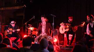 Nobraino live Savignano SIFEST - Il muro di Berlino ACUSTICO (n.b.RN fan club)