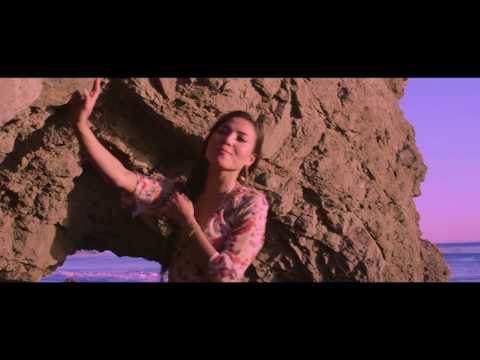 Aizhan LighG   Falling 4 U