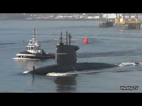 ROYAL NETHERLANDS NAVY SUBMARINE HNLMS DOLFIJN S808 LEAVES DEVONPORT NAVAL BASE DURING FOST 11-12-23