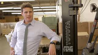 Dollar Shave Club — Dollar Shave Club Original Viral Video