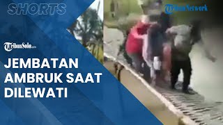 Video Viral Jembatan Tiba-tiba Ambruk saat Dilewati untuk Evakuasi Jenazah, Jasad Jatuh ke Sungai