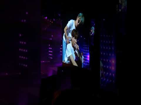 BTS WORLD TOUR: LOVE YOURSELF in Berlin - So What 181016