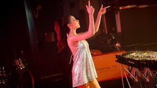 Download lagu 苏喂苏喂 ➕ Feel My Bass ➕ Stay Young ➕ 抽根烟 ➕ 最后的夜 『DeeJay Sky』Remix 最新劲爆摇头 | King DJ Release mp3 Download lagu 苏喂苏喂 ➕ Feel My Bass ➕ Stay Young ➕ 抽根烟 ➕ 最后的夜 『DeeJay Sky』Remix 最新劲爆摇头 | King DJ Release mp3