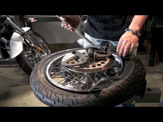2006 YAMAHA XVS1100 V-STAR 1100 front classic spoke wheel in Motorcycle Parts & Accessories in Hamilton