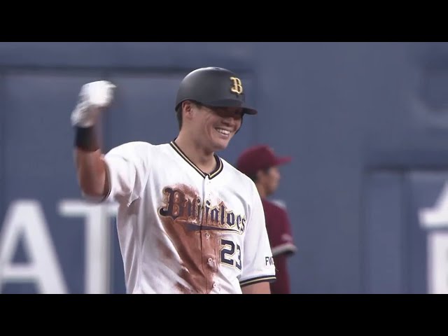 【7回裏】バファローズ・伏見 走者一掃のタイムリー3ベースヒットで勝ち越し!! 2020/10/4 B-E