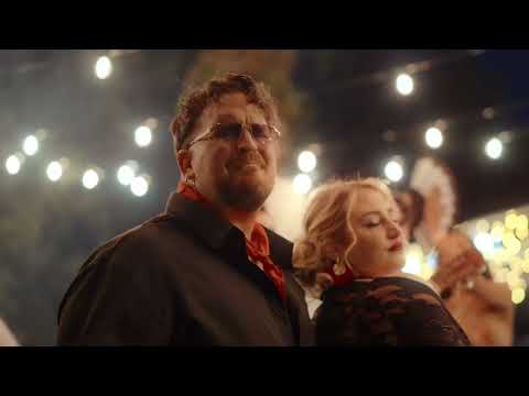 Simona Bianco & Marco Zappulla - "Mi Sento Una Bambola" (Official Video 2025)