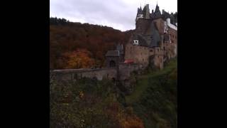 preview picture of video 'Eltz Castle - Burg Eltz 20141103'