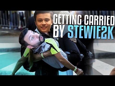 GETTING CARRIED BY STEWIE2K! CS:GO