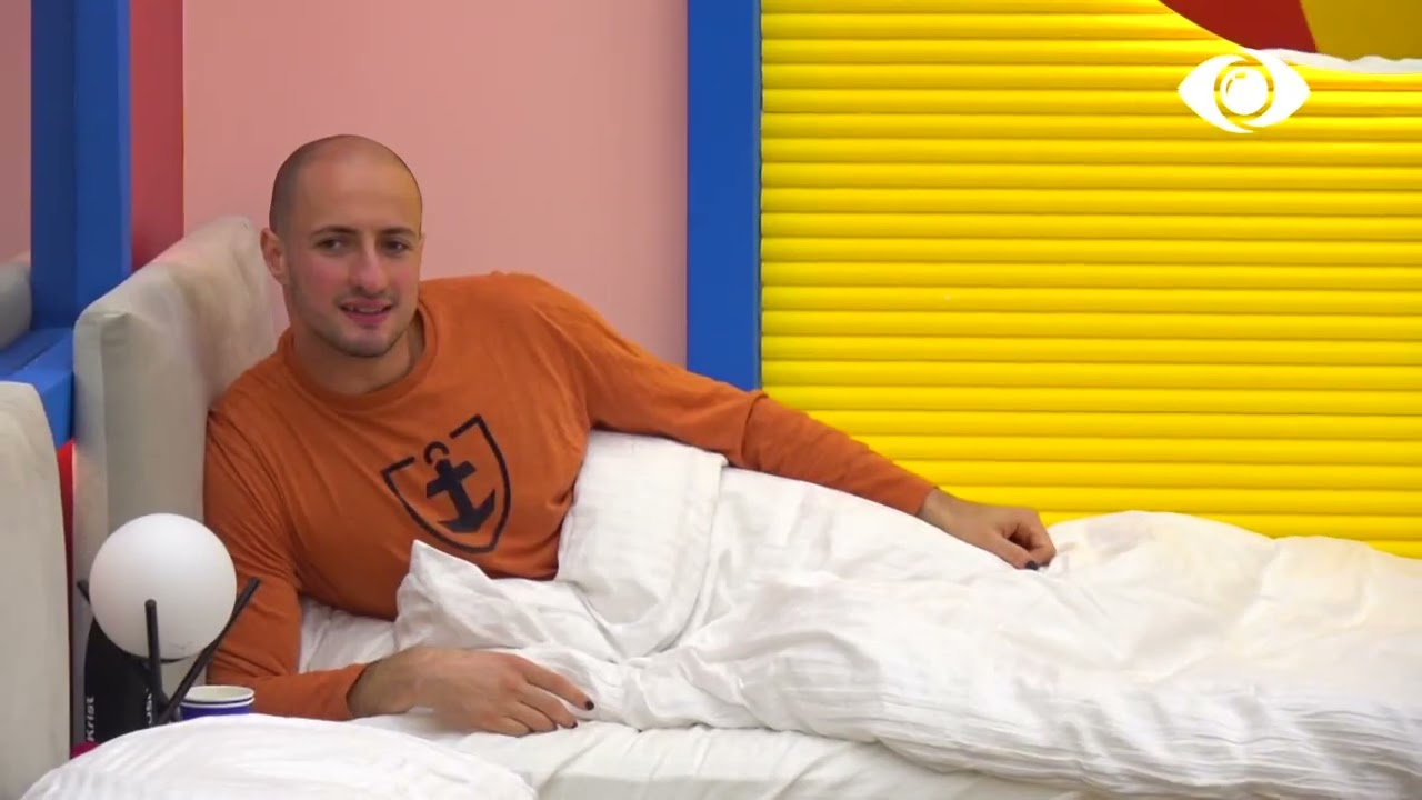 “Më provokon shumë”/ Olta bisedon me Kristin