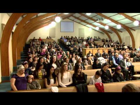 11 August 2013 Duminică seara - Laudă și Închinare