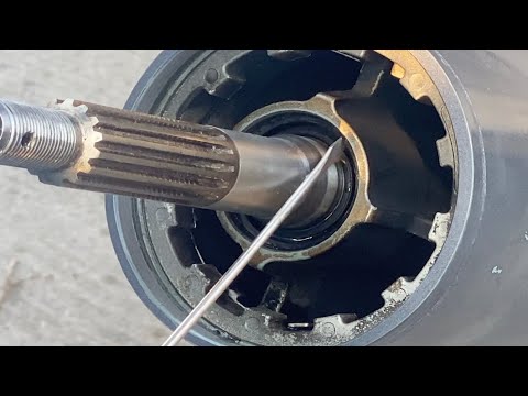 How to Change the Lower Unit Prop Shaft Seals (Yamaha 150hp)